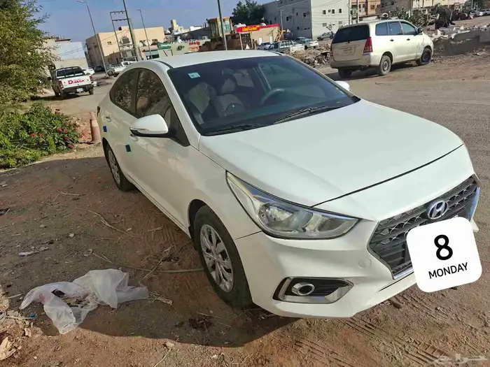 للبيع اكسنت 2020 7