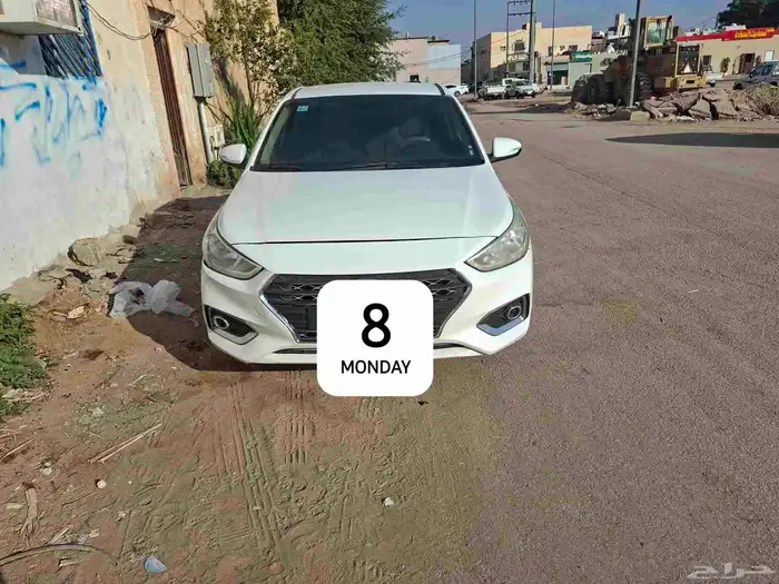 للبيع اكسنت 2020 6