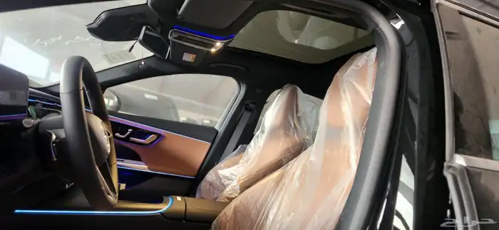 مرسيدس E200 اصفار موديل 2025 عرض خاص 6