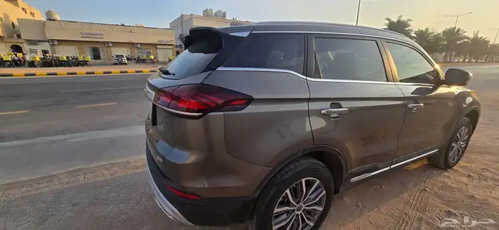 جيلي ازكارا 2023 5