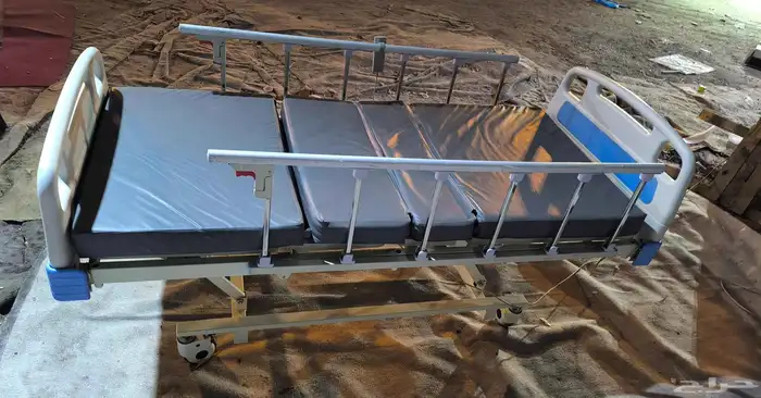 سرير طبي كهربائي 2