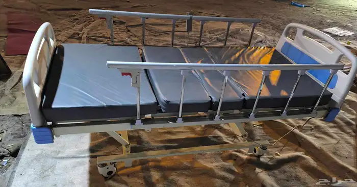 سرير طبي كهربائي 1