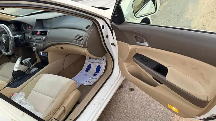 اكورد للبيع 6