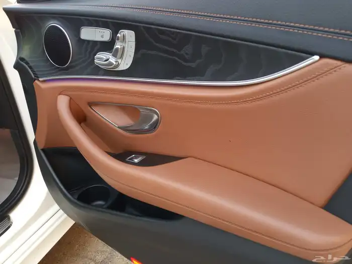 مرسيدس 2023 E300 فل كامل AMG بحالة الوكاله 30