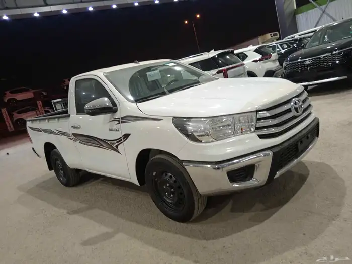 تويوتا هايلكس جي ال اكس بنزين موديل 2025 2