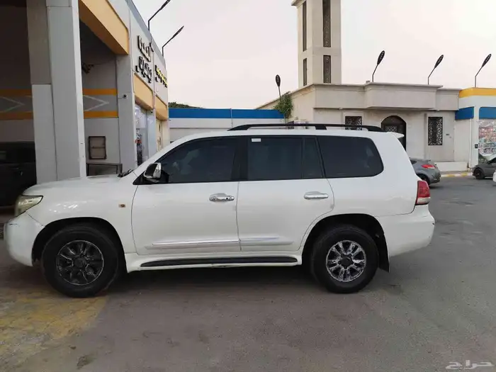 لاند كروزر 2008 بريمي خليجي.. دبل عادي ودفلوك مثبت سرعه كامي 0