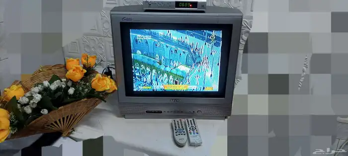 شاشة تلفزيون مع رسيفر قنوات 1