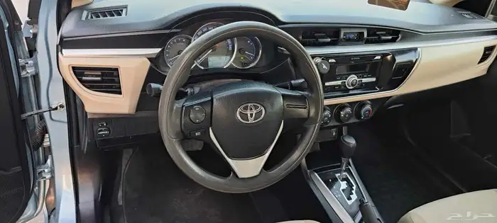 تويوتا كورولا 2016 استاندر 10