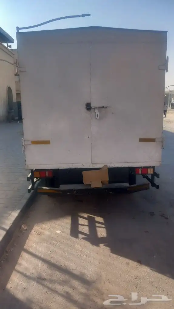 للبيع دينا كيا موديل 2005 6