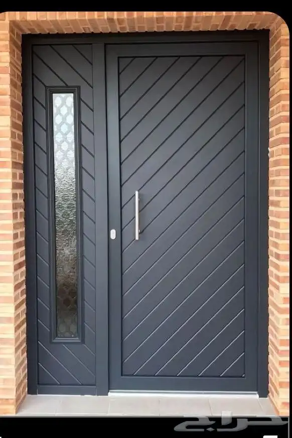 ابواب حديد وكلادينج والمنيوم وحديد مشغول نعمل اي شيء في الحد 6