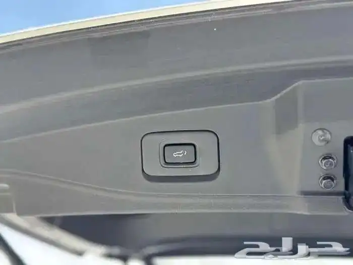 ايسوزو Mux 2026 فل كامل (كاش واقساط) 9