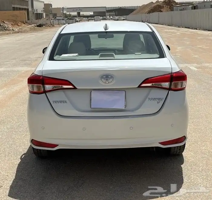 تيوتا يارس للبيع 2022 6