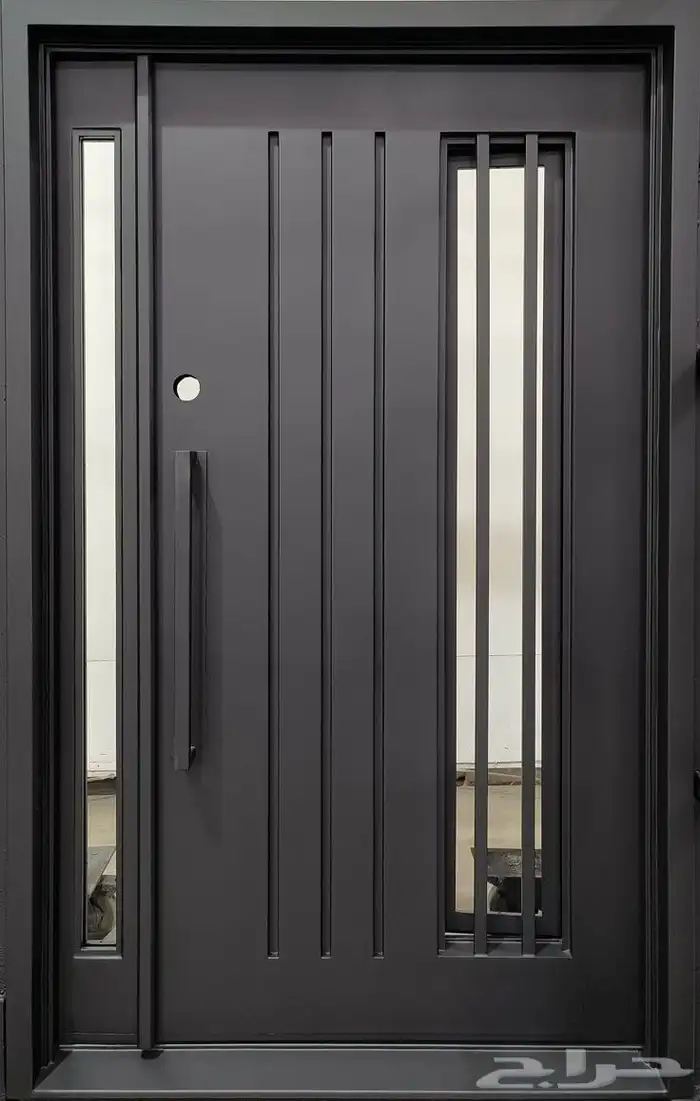 ابواب حديد وكلادينج والمنيوم وحديد مشغول نعمل اي شيء في الحد 2