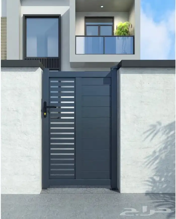 ابواب حديد وكلادينج والمنيوم وحديد مشغول نعمل اي شيء في الحد 8