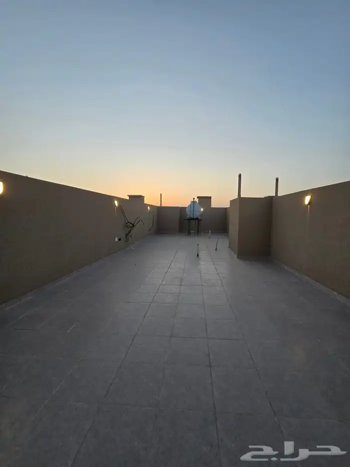 للبيع شقق علويه 6غرفVIP سطح خاص من500 ألف أبهاالمحالة قرطبة 19