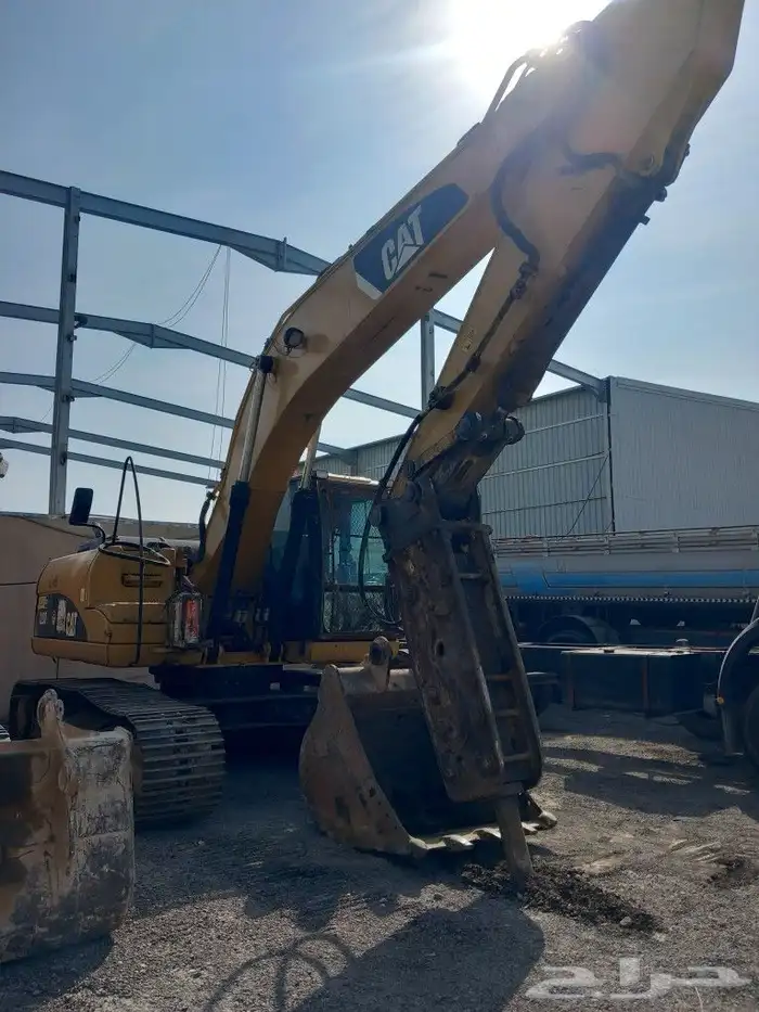 بوكلين كتربلر موديل 2013 2