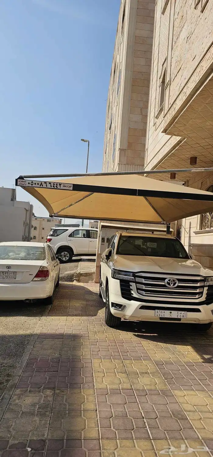 مظلة سياره من اجود انواع المظلات استخدام شهر فقط المطلوب 0