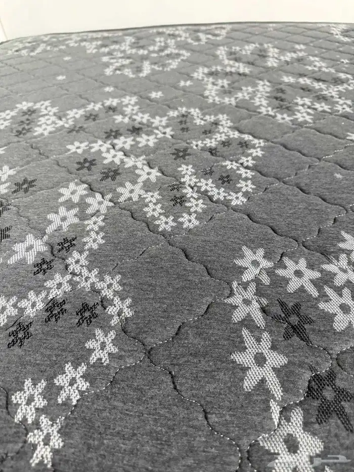 مفروشات مراتب اسفنج مخده سرير بطانية لحاف 9