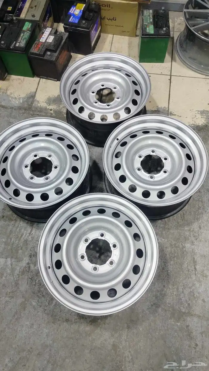 طقم جنوط هلل مقاس 17 اصلي وكاله جيب برادو جيب لاند كروزر 0