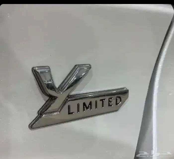 تويوتا يارس 2026 ليميتد عبد اللطيف جميل 4