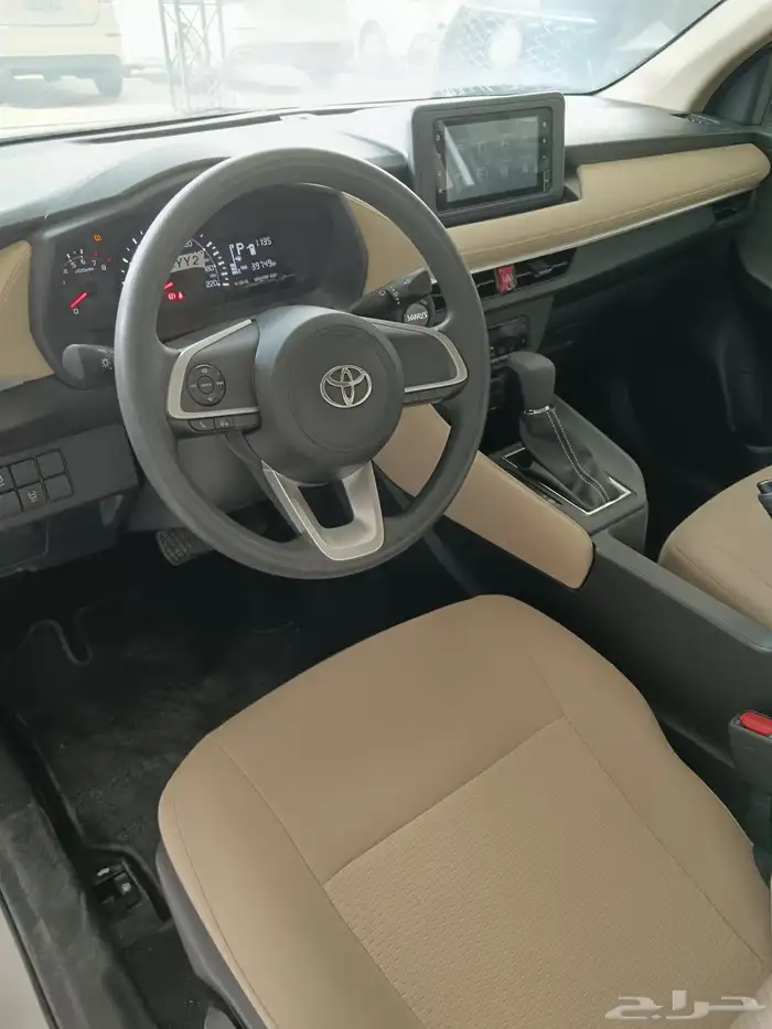 تويوتا يارس موديل 2023 6