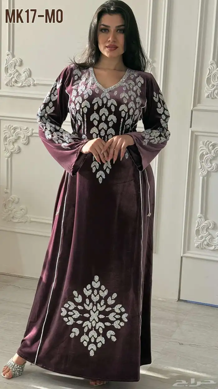جلابيات مخمل مناسبات وبيتيه خامات فاخره تصاميم أنيقه 40