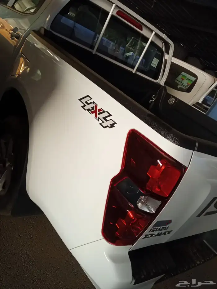 ايسوزو ديماكس ال اس دبل قير عادي 2024 3