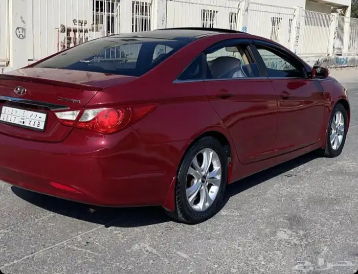 سنواتا 2011 للبيع الحد 25 قابل للتفاوض البيع كاش فقط 3