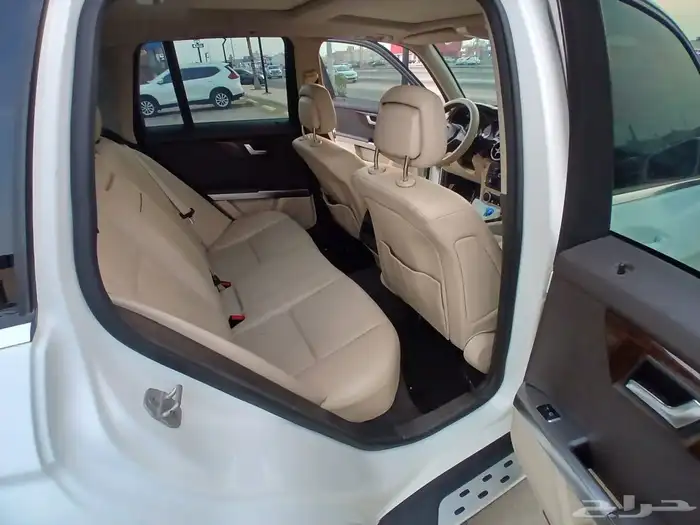 للبيع مرسيدس GLK - موديل 2015 14