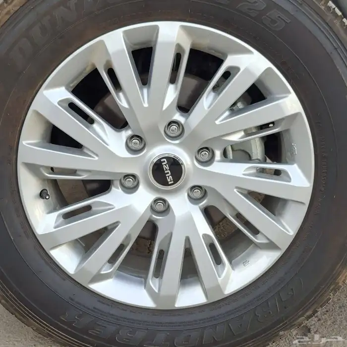 ايسوزو ديماكس 2025 LS تنفس طبيعي السعر 128500شامل الضريبه 12