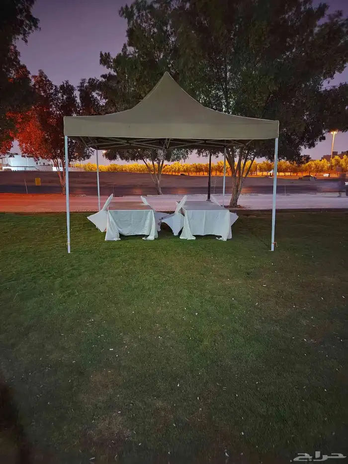 تاجير مظلات جلسات كنب طاولات فرش كراسي 6