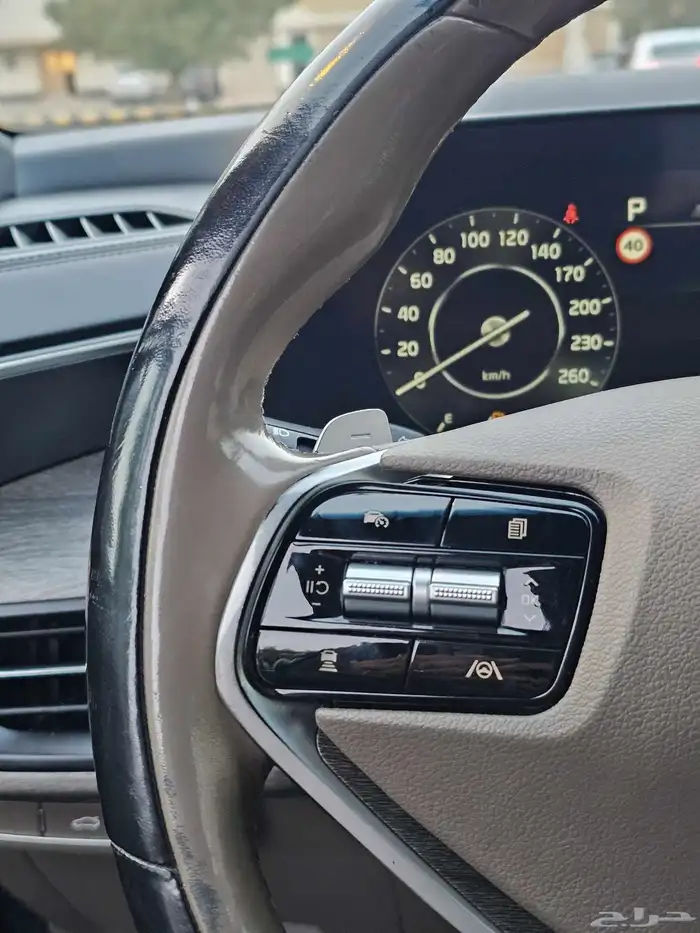 كيا K8 نص فل موديل 2022 وارد الجبر 32