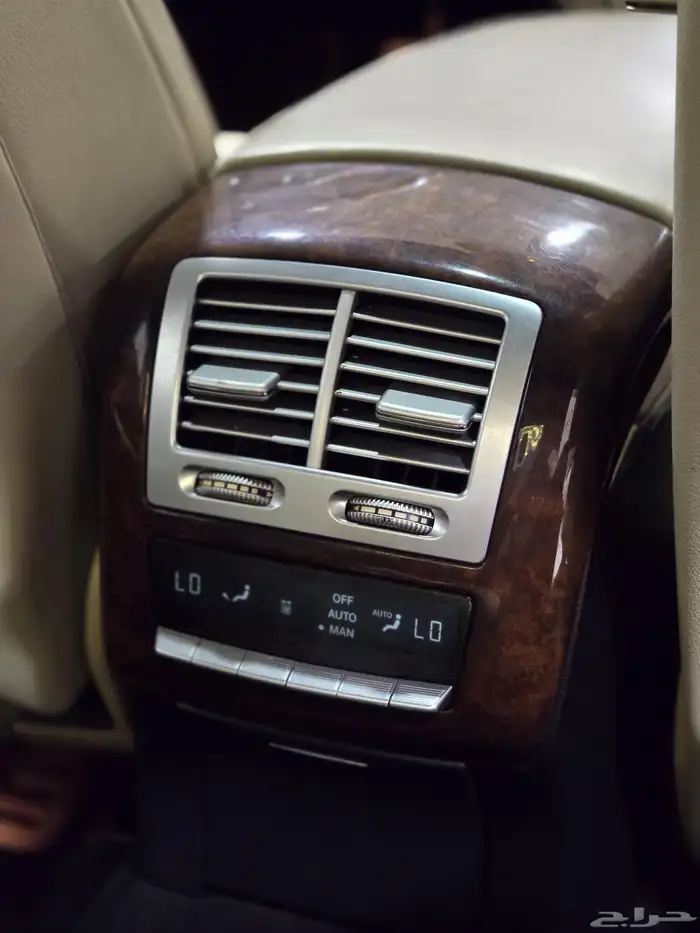 مرسيدس S350 موديل 2009 بحاله ممتازه 9