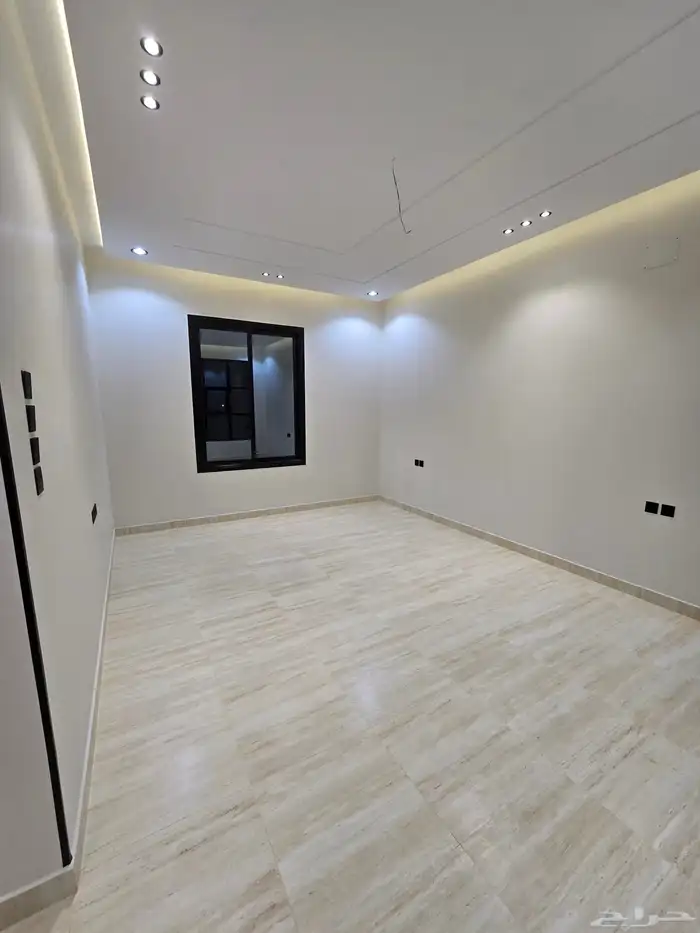 للبيع دور مستقل مكون من شقتين على ارضى كامله 37