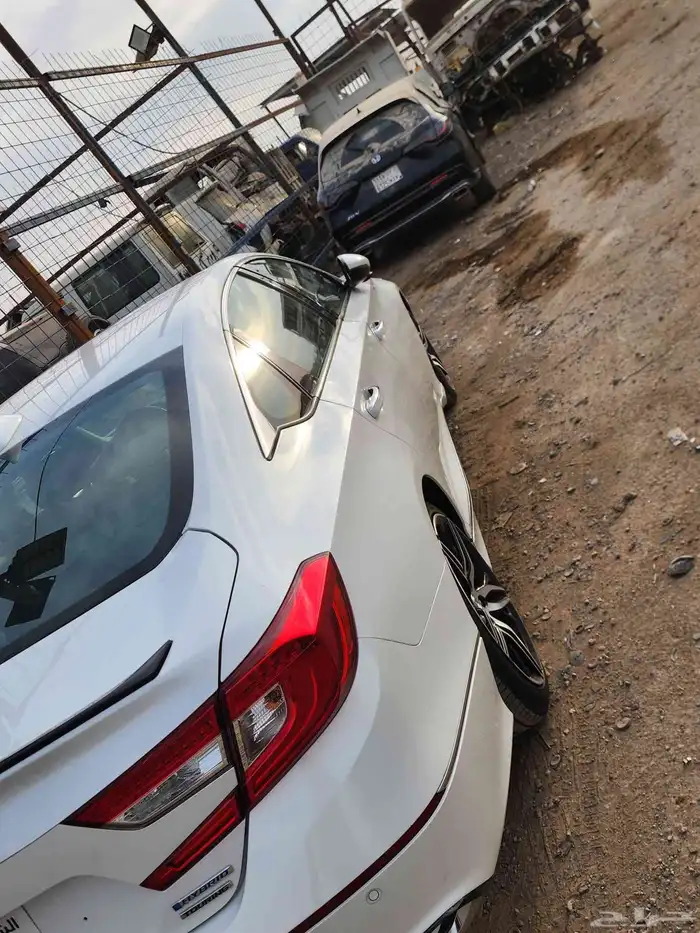 هوندا اكورد موديل 2022 تشليح قطع غيار 4