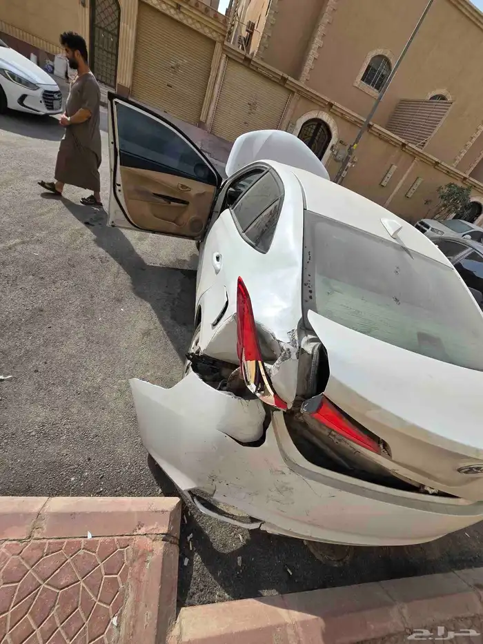 تويوتا اليارس 2021 2