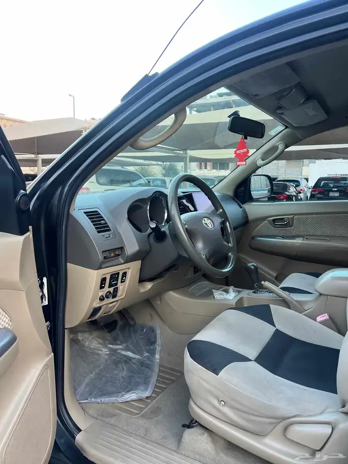 تويوتا فورتنر 2010 اتوماتيك 10