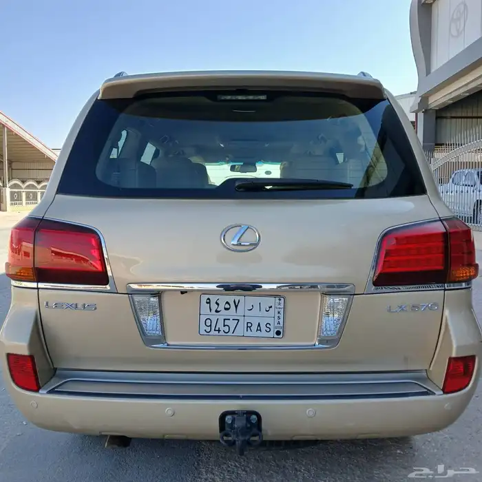 جيب لكزس LX 570 موديل 2009 - بريمى كل شئ وكاله - ممشى قليل 29
