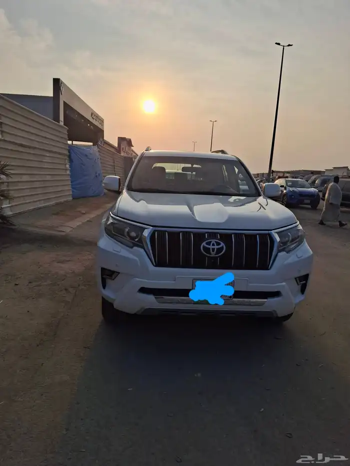 برادو موديل 22 ماشي 135000 وفوقها قابل لزياده 2