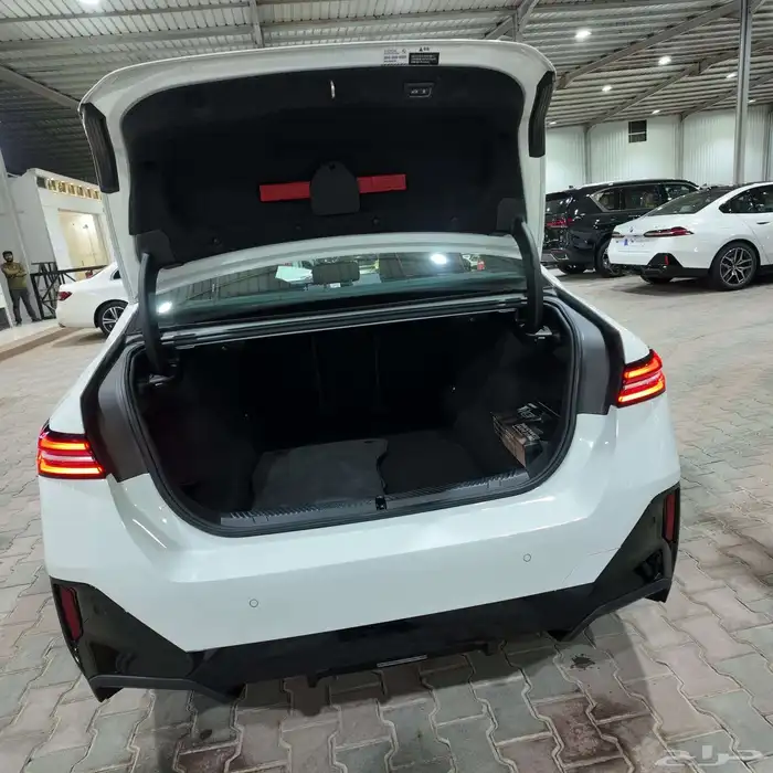 BMW520I M kit -15km-بي ام دبليو إم كت 520 -عداد 15 الف 39