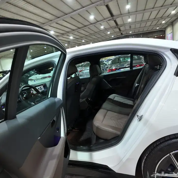 BMW520I M kit -15km-بي ام دبليو إم كت 520 -عداد 15 الف 13