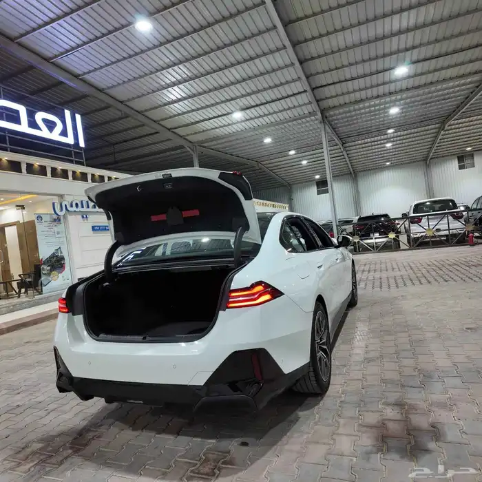 BMW520I M kit -15km-بي ام دبليو إم كت 520 -عداد 15 الف 33
