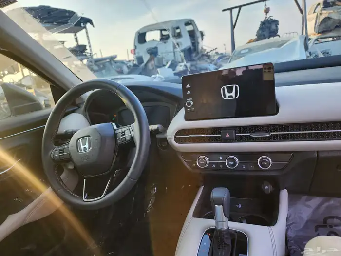 هوندا ZRV موديل 2025 تشليح قطع غيار 3