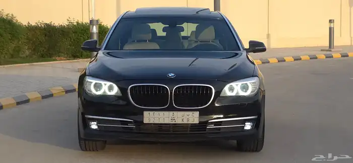 بي ام دبليو 730Li الناغي 2014 4