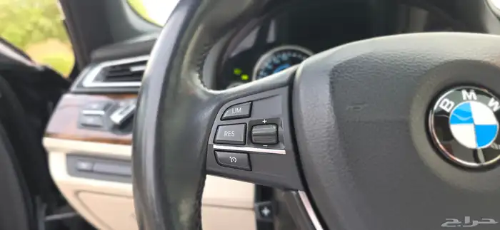 بي ام دبليو 730Li الناغي 2014 46