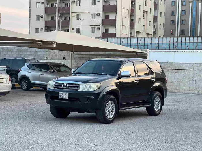 تويوتا فورتنر 2010 اتوماتيك 8