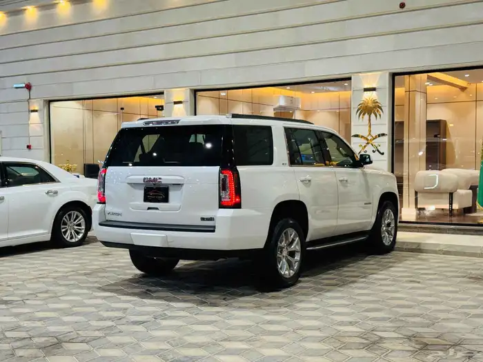 يوكن SLT 2016 فل كامل بدون دبل سعودي نظيف جدا 4