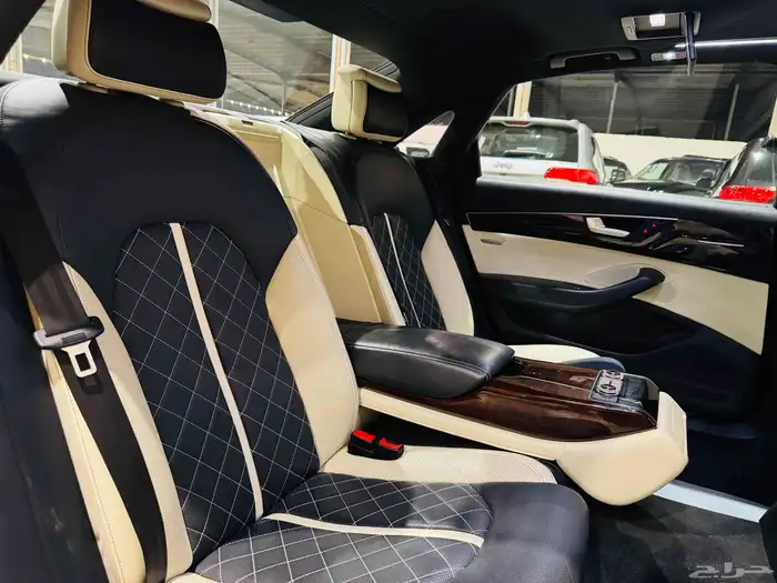 اودي A8L 2012 بحاله ممتازه 12