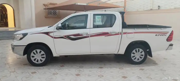 هايلكس 2021 قير اتوماتيك ماشيه 19 شبه الجديد 14