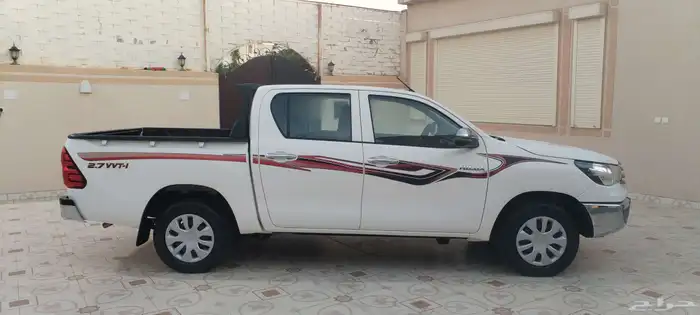 هايلكس 2021 قير اتوماتيك ماشيه 19 شبه الجديد 5